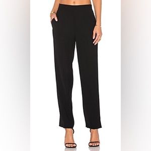 Vince Crepe Lounge Pant in Black size L REVOLVE